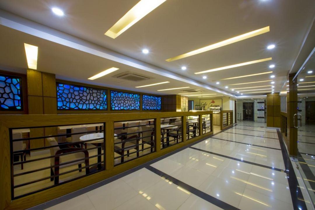 Hotel Mira Garden Силет Екстериор снимка
