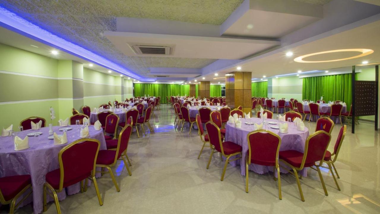 Hotel Mira Garden Силет Екстериор снимка