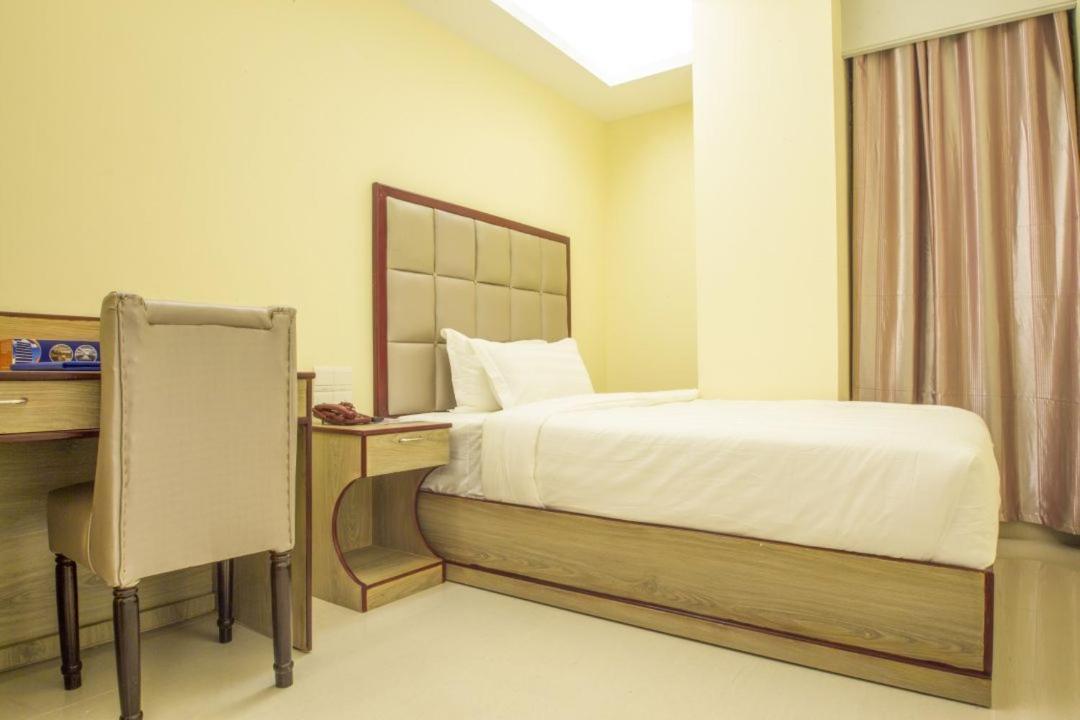 Hotel Mira Garden Силет Екстериор снимка